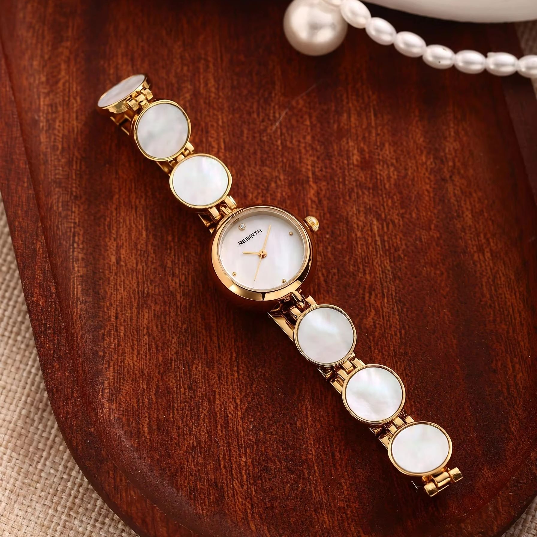 Luxury Watch Straps - Light Luxury Jewelry-Style Women's Quartz Watch