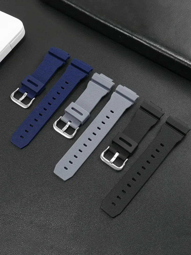 Strap for Casio G-SHOCK GM-210 - огляд і ціна Luxury Watch Casio