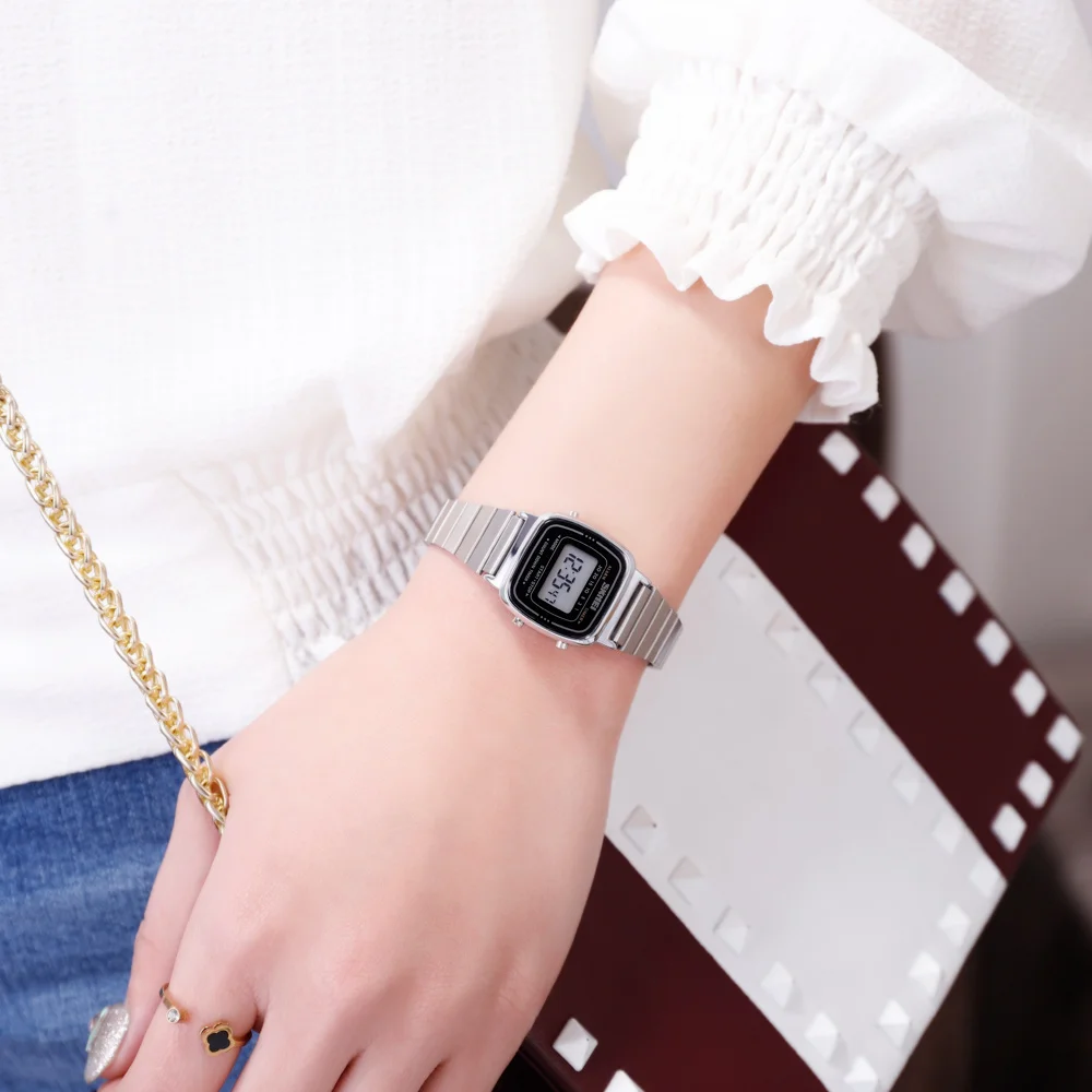 SKMEI 1901 Luxury Small Dial D - огляд і ціна Luxury Watch Kids