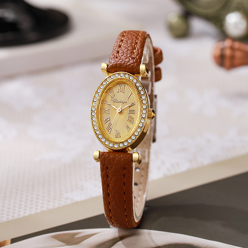 Luxury Watch Women Fashion Ova - огляд і ціна Luxury Watch With Leather Strap